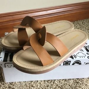 NWT BAMBOO SLIP ON SANDALS